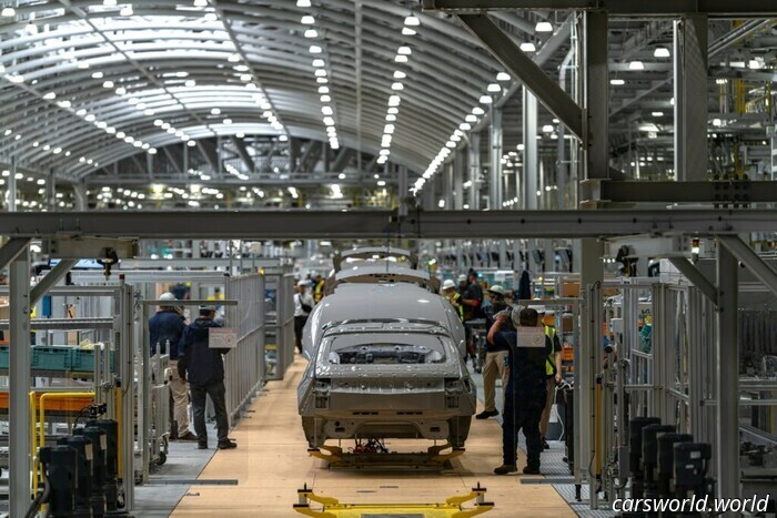 La Planta De Vehículos Eléctricos De Hyundai En Georgia Inicia La Producción Del Ioniq 9 Justo A Tiempo Para Los Aranceles | Carscoops